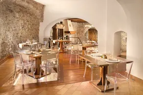 Historic Boutique Hotel Maccarunera - Image 2