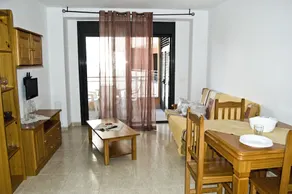 Apartamentos AR Eton - Image 3