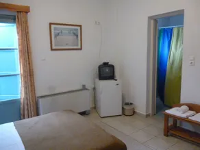 Hotel Elena Skyros - Image 2