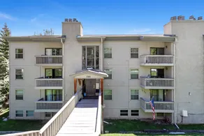 Snowlion Condos 302 condo - Image 3