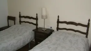 Hostal L'Esquella - Image 3