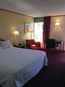 Astoria Hotel West - Image 5