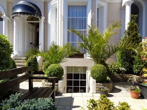 The Beverley Hotel - Image 4