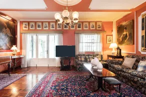 HomeLike The Palace - Image 4