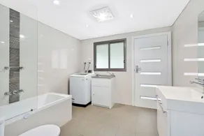 Oakland Cottage - Image 3