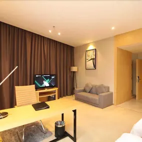 Gumei Businesss Hostel - Image 4