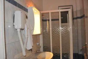 Ceragio Hotel & Apartments - Image 2