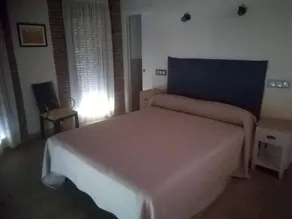 House With 2 Bedrooms in Pálmaces de Jadraque, With Wonderful Lake View - 100 m From the Beach - Image 5