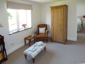 High Rising Cottage - Image 4