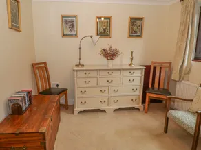 13 Bowbridge Lock - Image 3