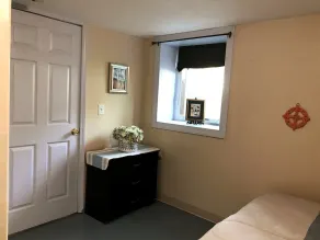 Simple, Cozy 1-bed Close to University of Kansas - Image 4