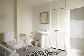 Torridge House - Image 2