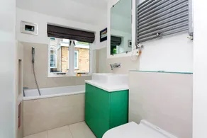 Camden Mews Terrace - Image 2