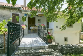 Josip - Private Swimming Pool - H - Image 5