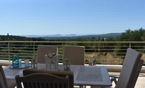 Luxury Modern Villa - Stunning Panorama - Image 4