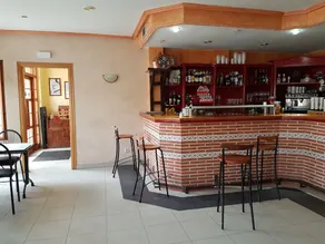 Hotel Alvargonzalez - Image 4