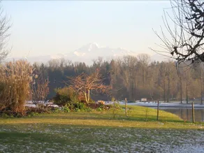 Fraser Riverview Holiday Apartment - Image 3