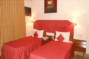 The Big Boss Hotel - Image 3