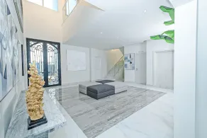 LUX White Modern Villa - Image 4