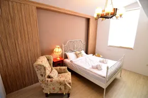 leaf hostel - Image 2