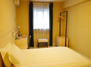 Urba S Hotel (Jimei School Village & Jiageng Park Branch) - Image 5