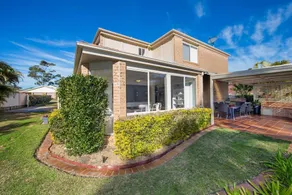 Mariner Beach House - Salamander Bay - Image 4
