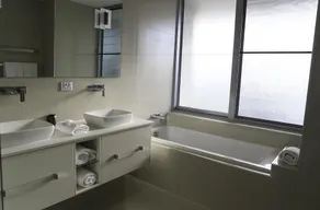 Aqua Luxury Penthouses - Image 2