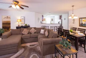 Robert's Cypress Pointe Villa - Image 3