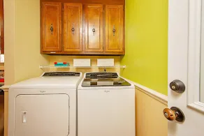 Enjoy the Centrally Located Mcfadyen Guest House - Image 2
