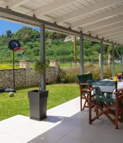 Tsoukalas Residence - Image 5