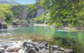 Nice Apartment in Borgo a Mozzano With Wifi and 2 Bedrooms - Image 4