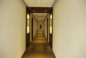 ZiP By Spree Hotels Le Pebble - Image 4