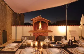 Beautiful Home in Zedno With Wifi and 4 Bedrooms - Image 4