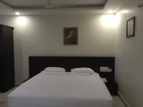 The Royal Oak Luxury Hotel - Image 3