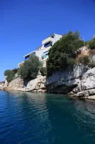 Igor 5 m From Beach A - Image 3