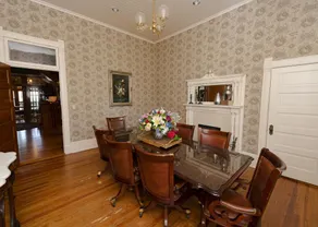 Captain Henderson House - Image 4