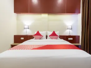 Merlion Hotel by OYO Rooms - Image 2