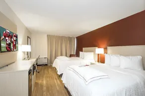 Red Roof Inn PLUS+ Neptune Beach - Jacksonville Beach - Image 3