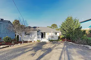 New Listing! Chateau Serenity W/ Decks, Firepit 2 Bedroom Home - Image 3
