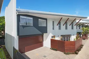 Kingscliff Beach Townhouse - Image 5