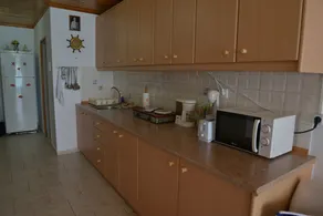 Erginas Boat House - Image 5