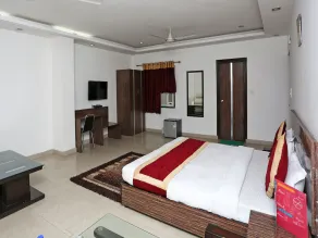 Lotus Park Gurgaon Hotel - Image 2