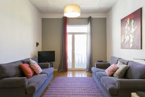 5 Bedroom Apartment near Av Liberdade - Image 2