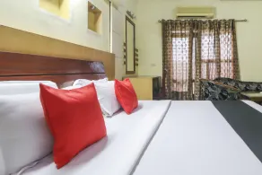 Hotel Sutlej Classic by OYO Rooms - Image 2