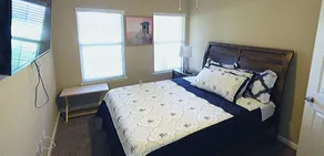 4Bdrm 2Bath 5Beds - NRG Rodeo - Big Home - Image 3