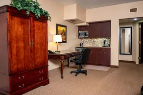Wingate by Wyndham Mentor OH - Image 5