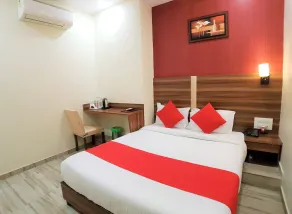 Axis by  Hexa Rooms - Image 2