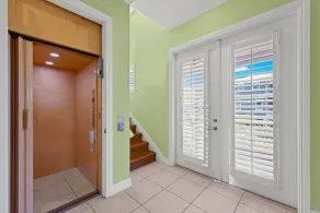 Delmar Dolphin, 3 Bedrooms, Sleeps 7, Bay Front, Pool, Elevator, WiFi, - Image 2