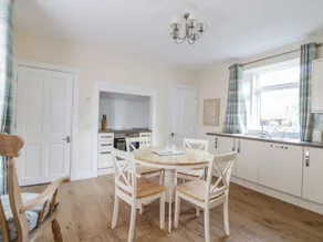 4 Hawthorn Place - Image 4