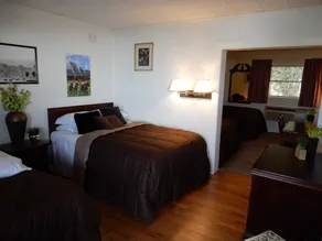 South Broadway Inn & Spa - Image 5